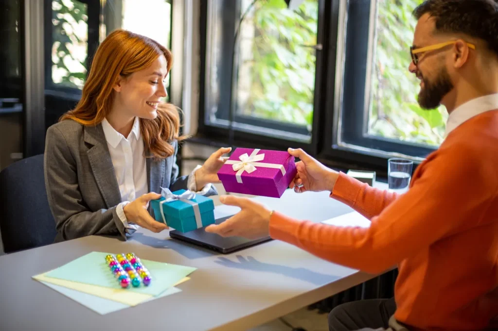 What are sustainable corporate gifts for employees?